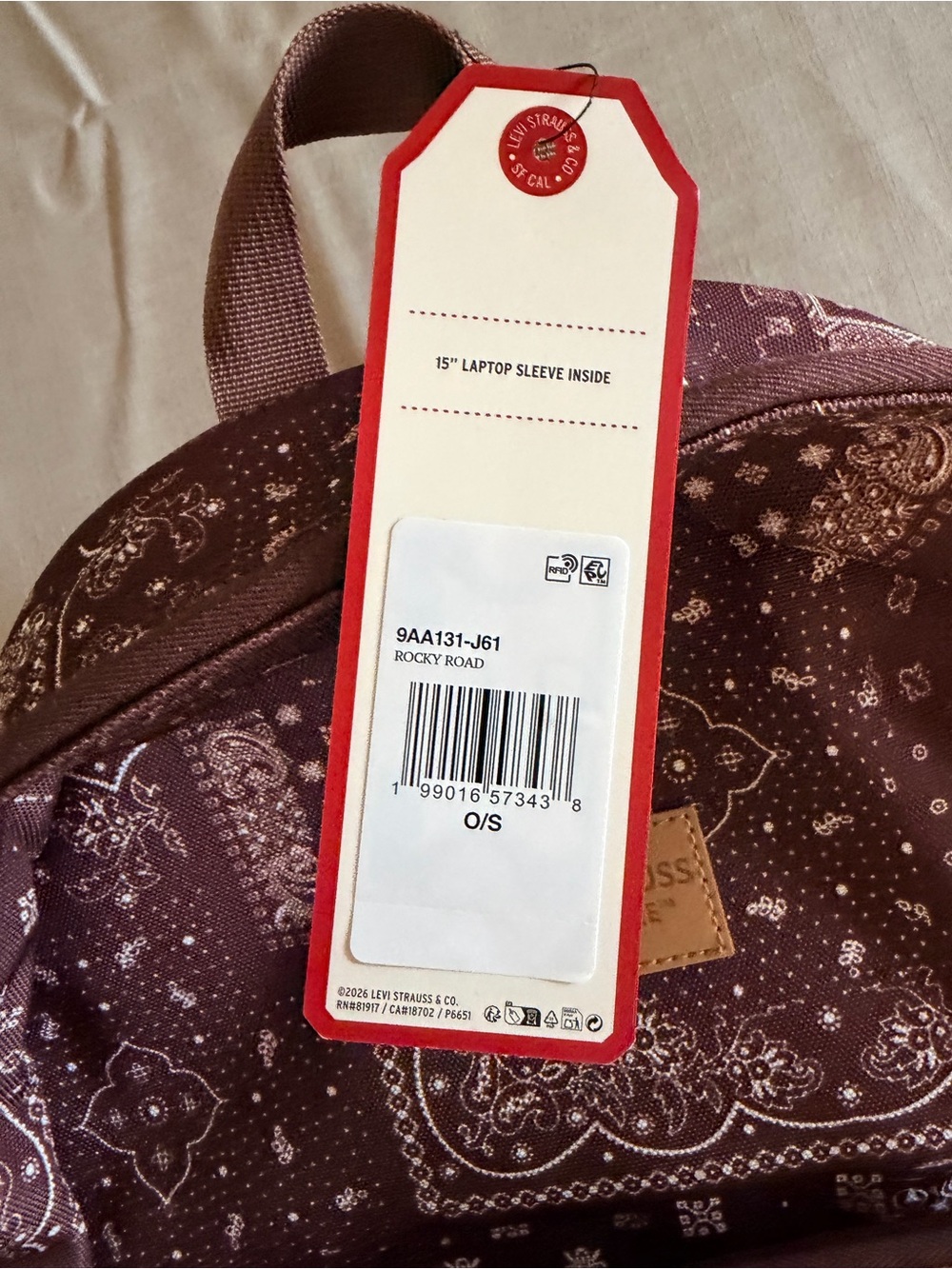 Levi’s Brown Bandana Print Backpack - 17.5 inches New with Tags - Picture 5 of 6